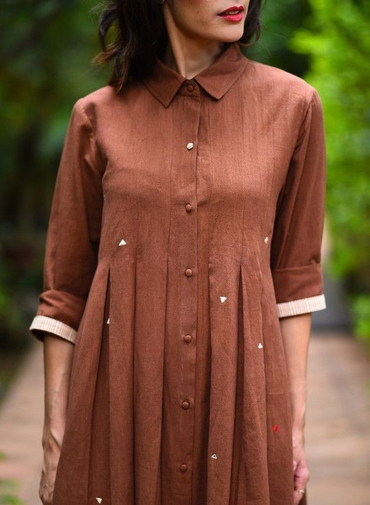 Coat sales neck design